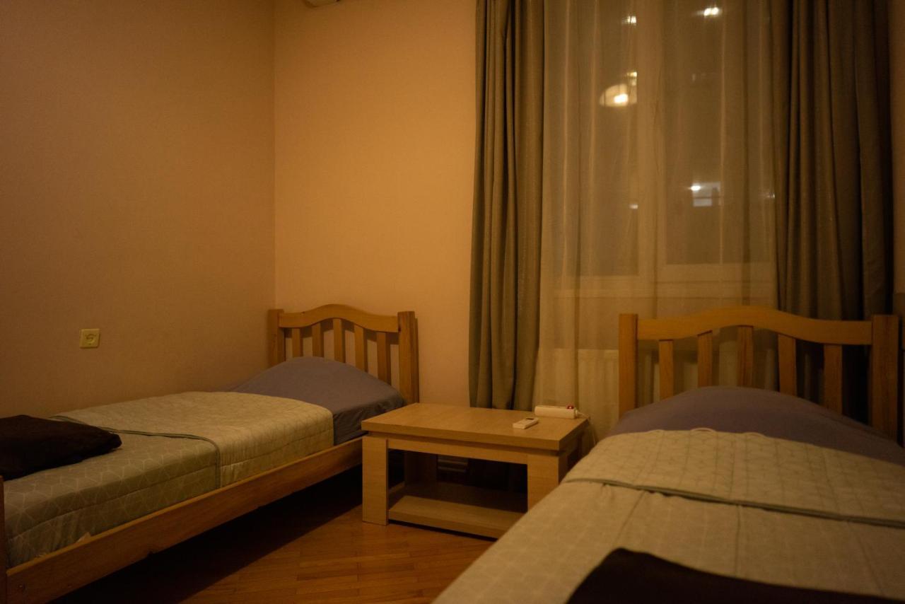 Guesthouse Hillside Tbilisi Exterior foto