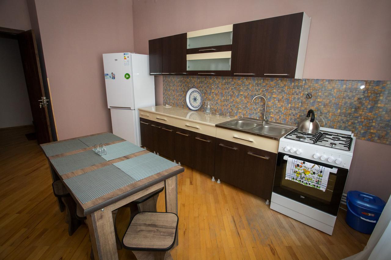 Guesthouse Hillside Tbilisi Exterior foto